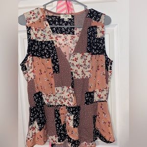 Womans large umgee top